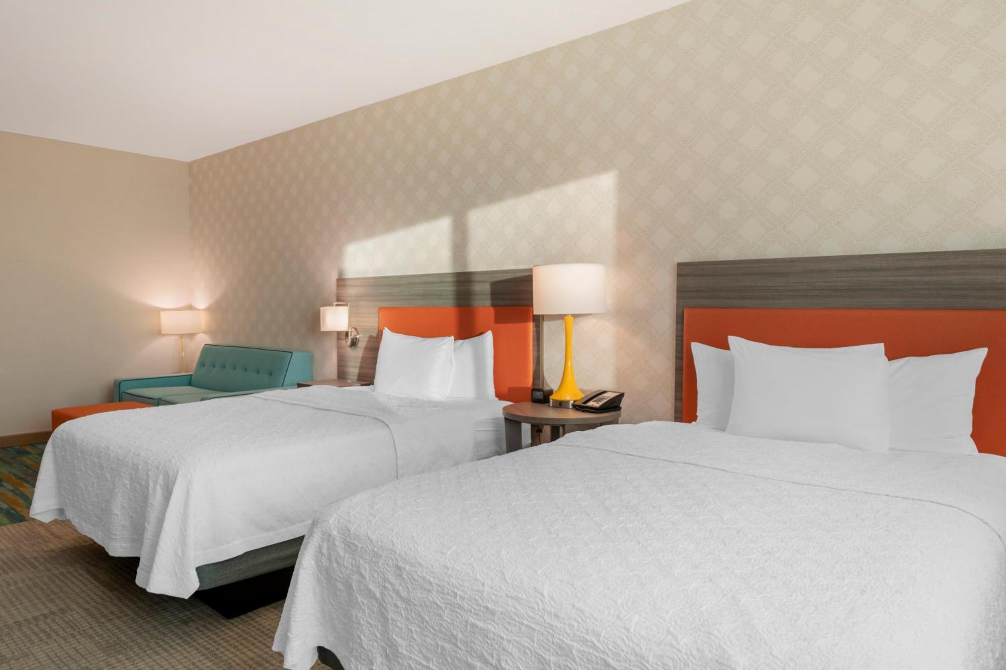 Home2 By Hilton Redlands