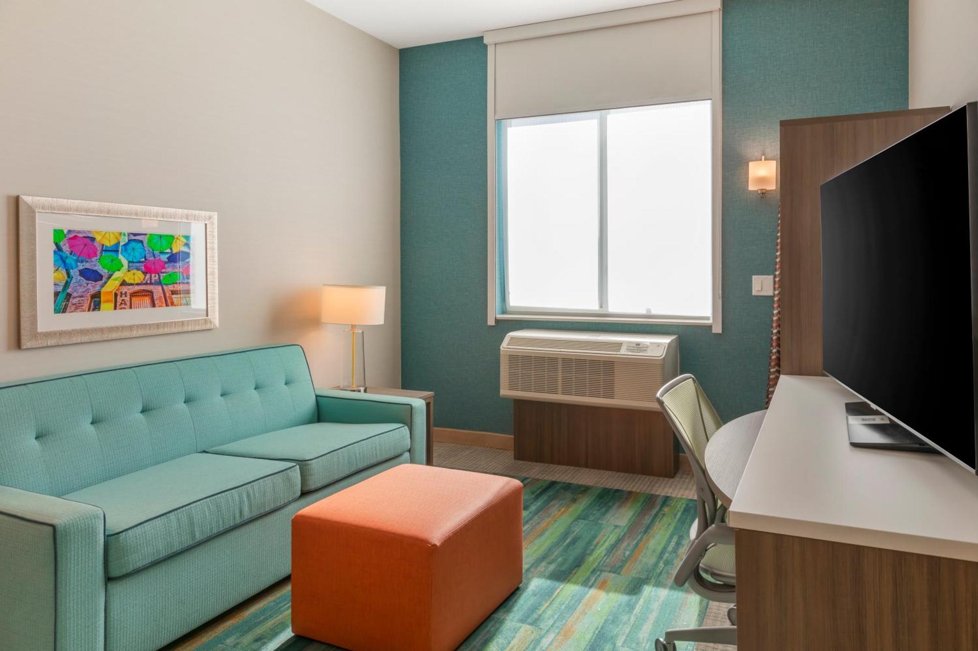 Hotel Home2 By Hilton