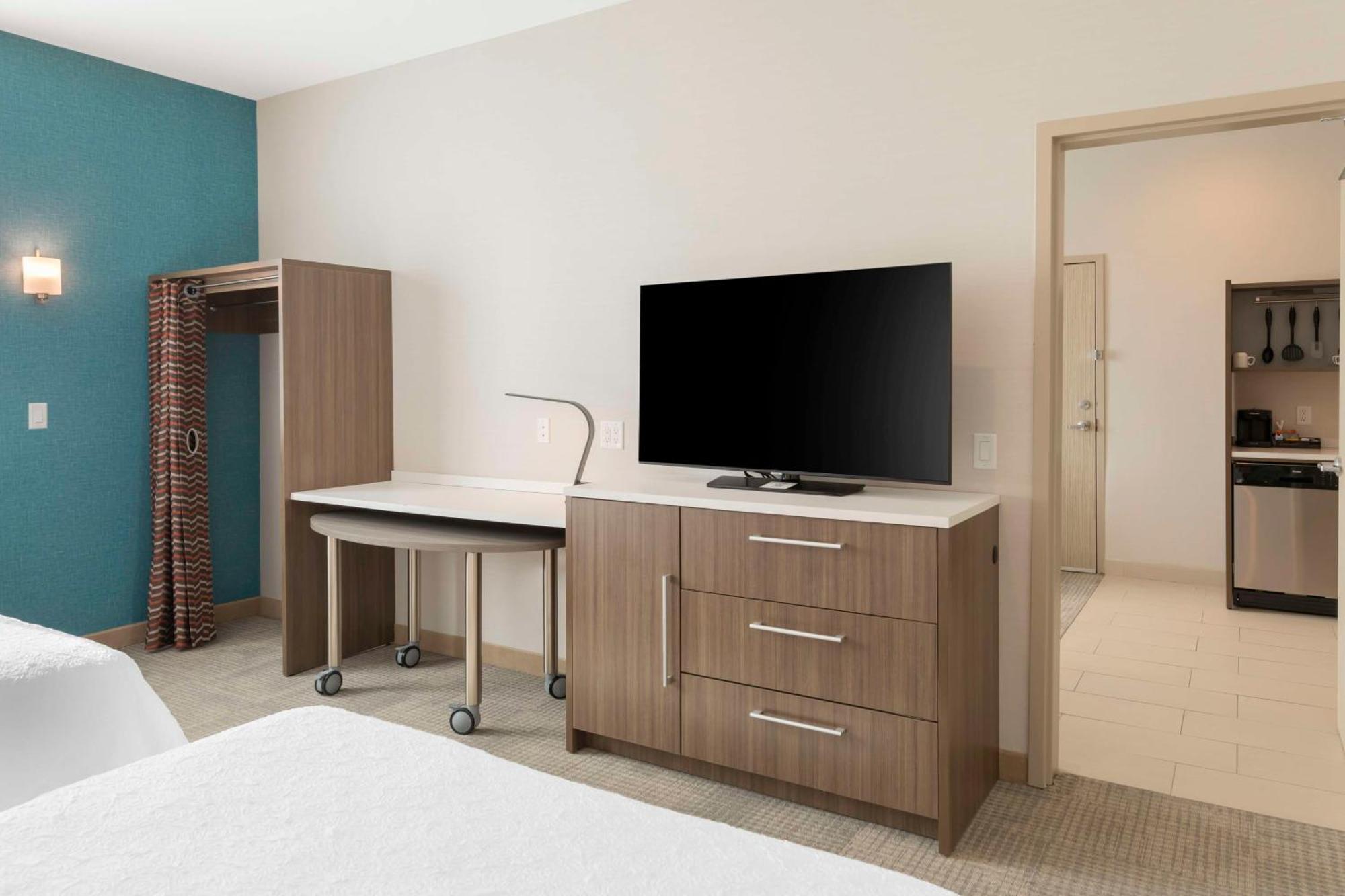 Hotel Home2 By Hilton