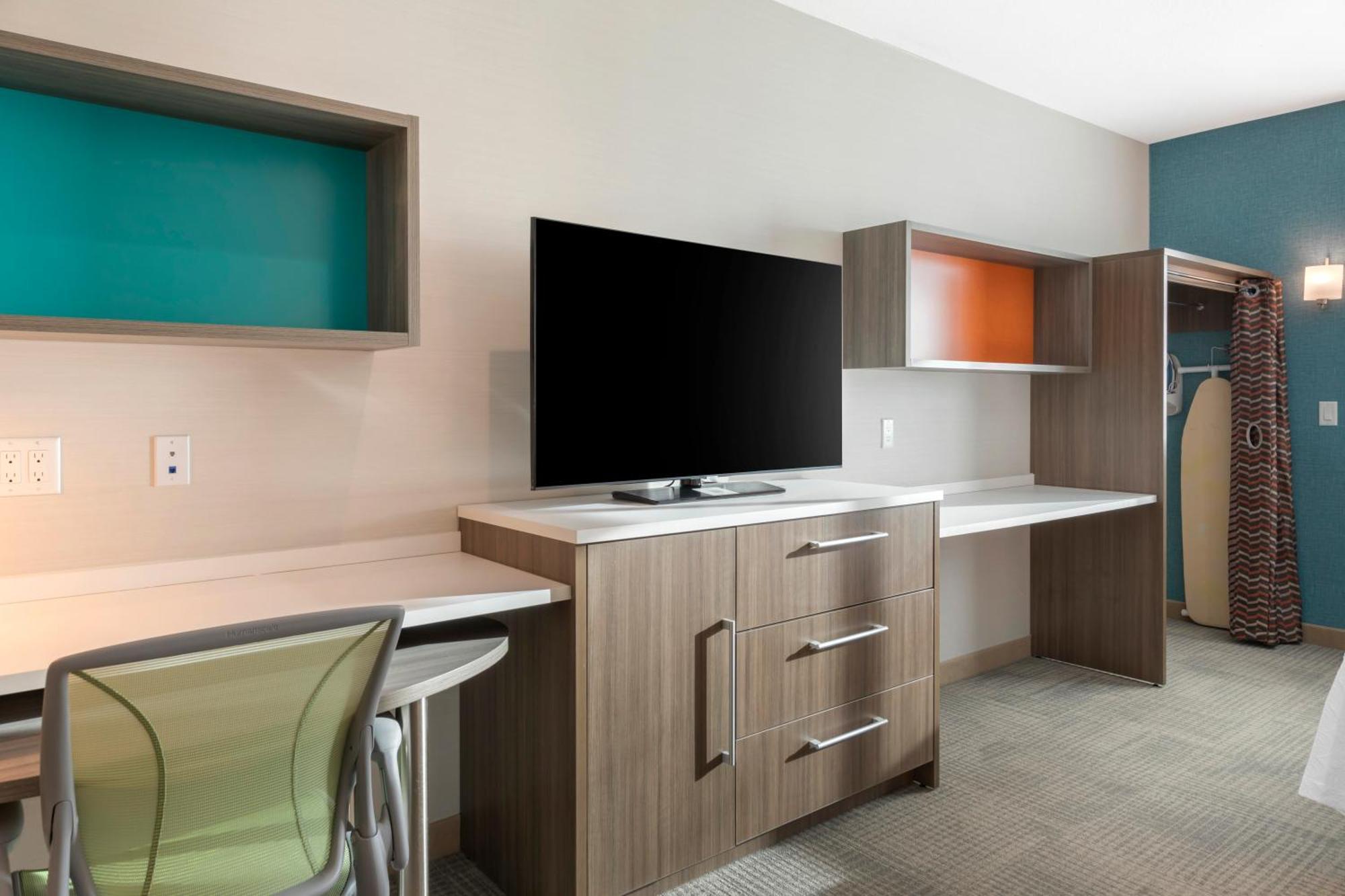 Hotel Home2 By Hilton 3*